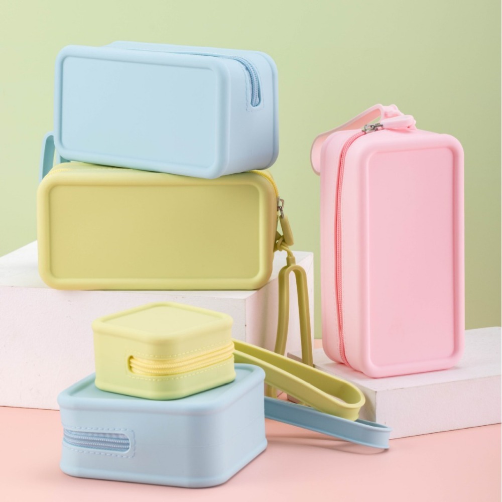 Women Bags Purses - ポータブルシリコン小銭入れ大容量ジッパーイヤホンバッグ防水ソリッドカラー化粧品バッグ女性女の子