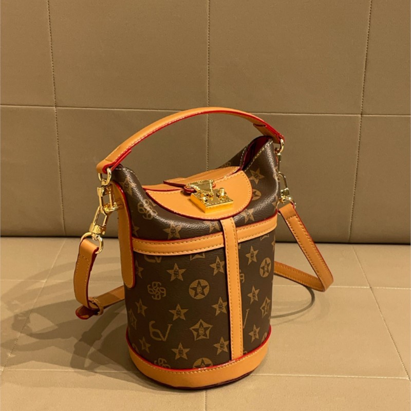 ライトラグジュアリーブランド レディースバッグ バケットバッ - Women Bags High End Brands のレビューと価格