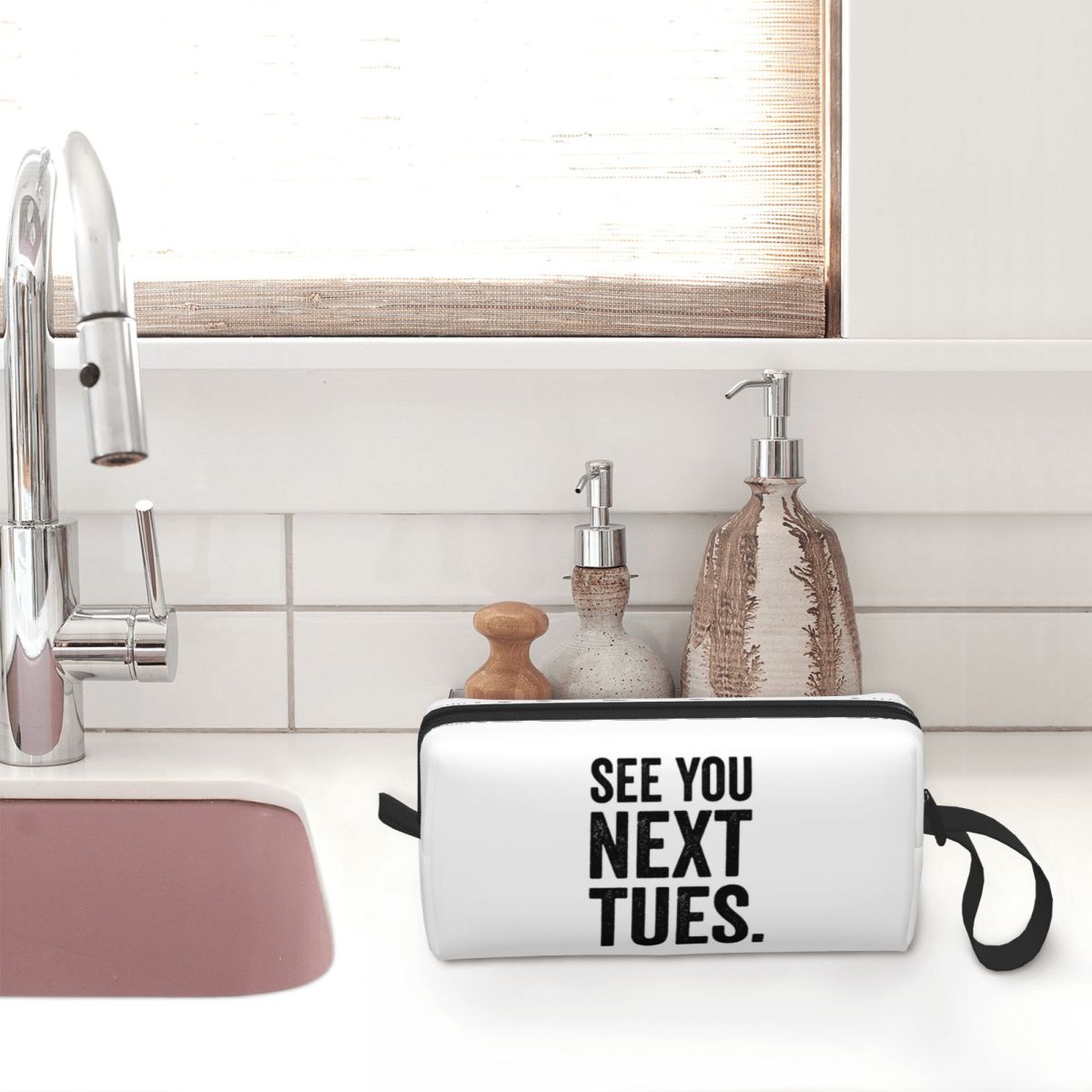 来週の火曜日に会いましょう 誓いを誓うメイクアップバッグ 化 - Women Bags Next のレビューと価格