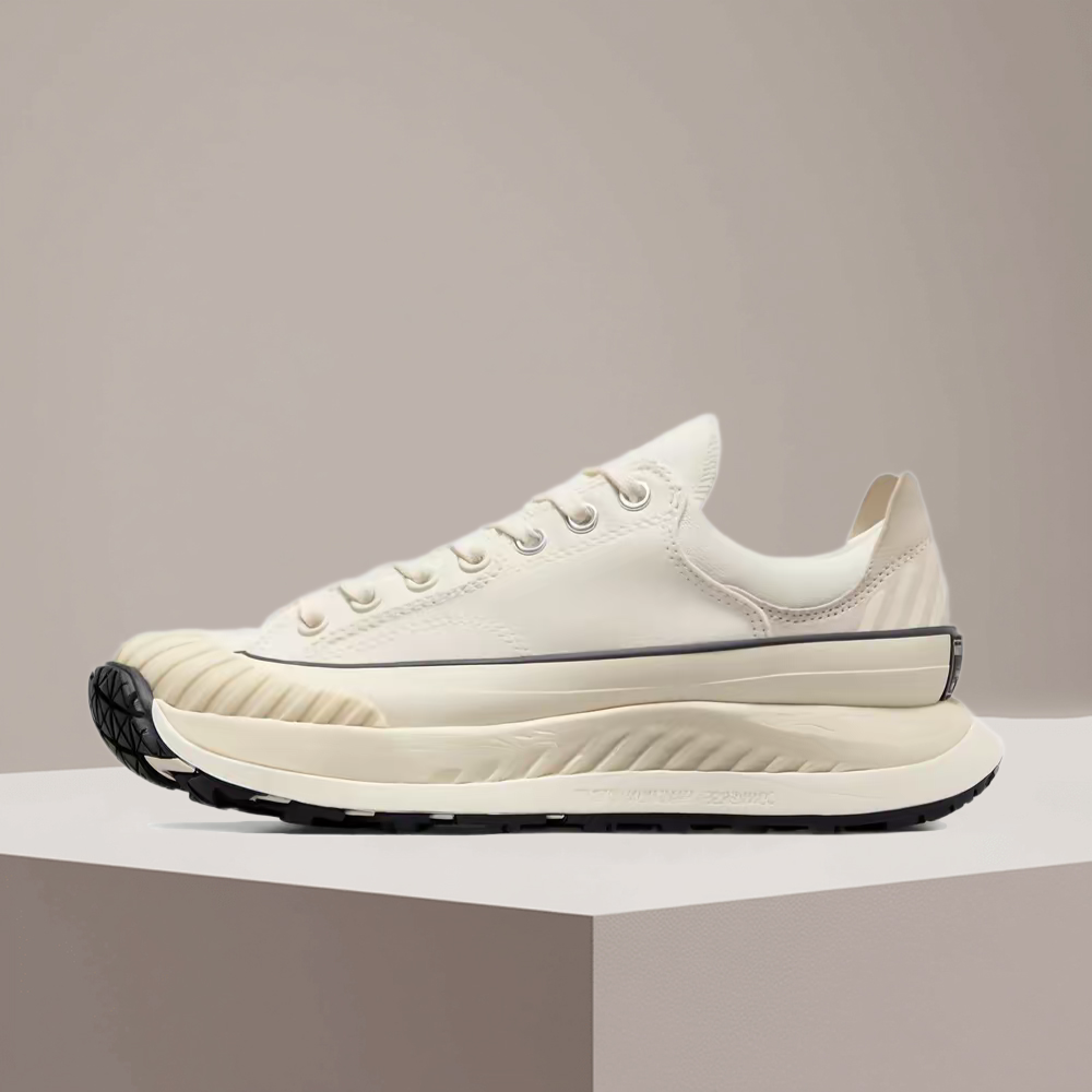 コンバース チャック 70 AT-CX ロートップ キャンバ - Converse Shoes Chuck 70 のレビューと価格