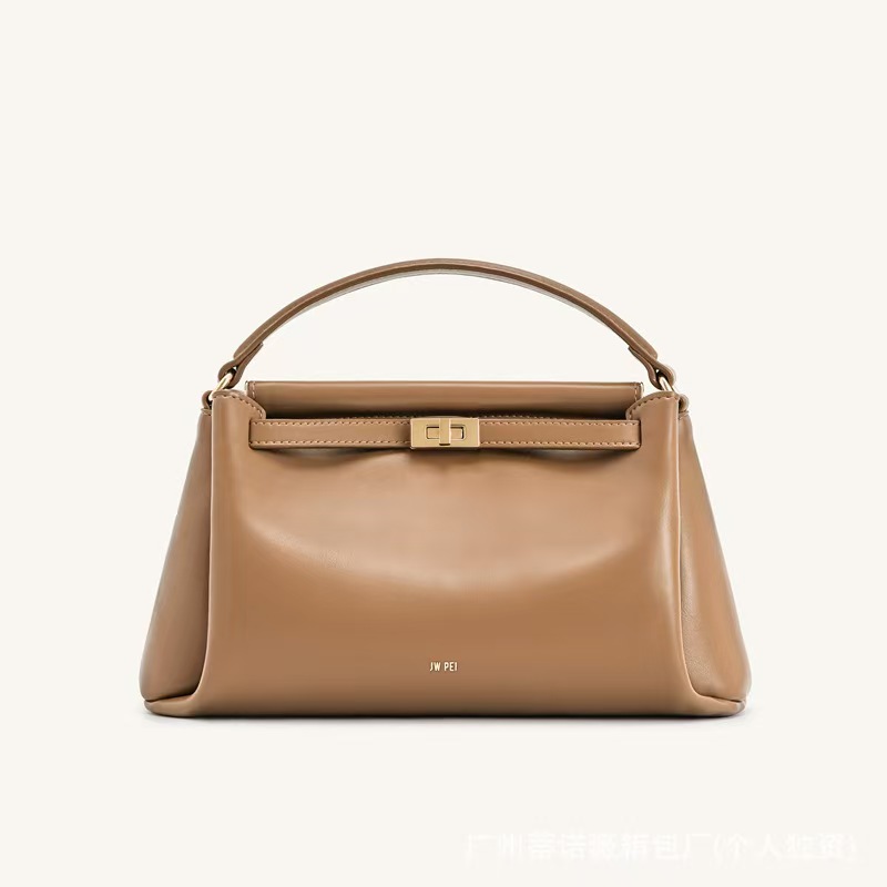 JW PEI フレンチスタイルのスナップ留めが特徴のハンドバ - Women Bags Jw Pei のレビューと価格
